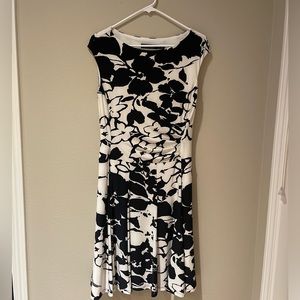 Lauren Ralph Lauren Blue and White Floral Dress